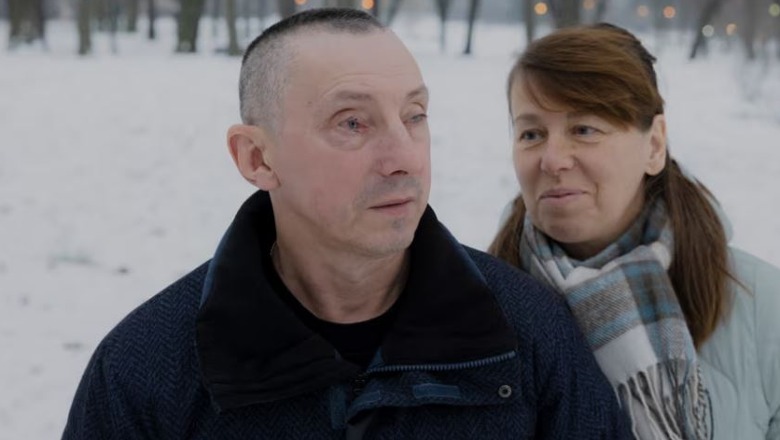 'Një mrekulli e Krishtlindjeve', ish-ushtarit ukrainas i rikthehet shikimi pas 36 vitesh! Sheh për herë të parë gruan dhe fëmijët e tij