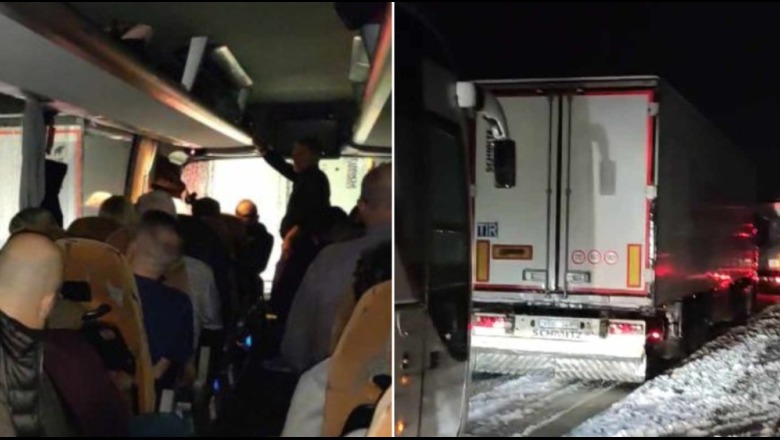 Pushimet u kthehen në ‘makth’, do shkonin në Vjenë për të festuar Krishtlindjet, turistët grekë bllokohen në autobus për 17 orë
