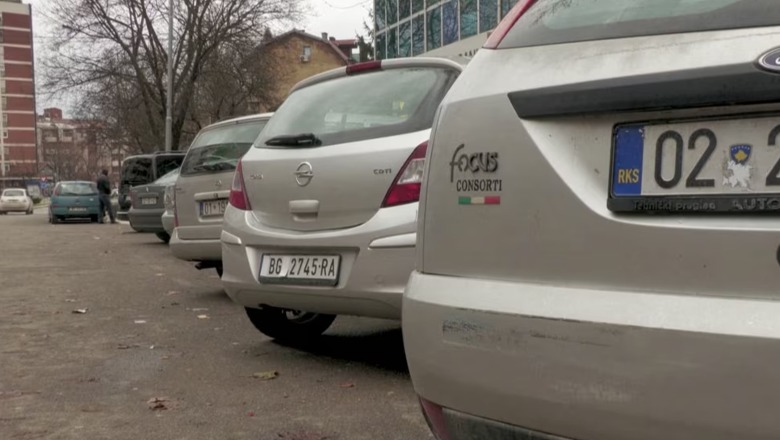 Nga 1 janari, Serbia lejon lëvizjen e makinave me targat e Kosovës në territorin e saj