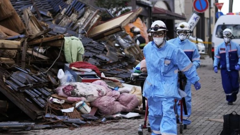 Tërmeti i fuqishëm në Japoni, 92 viktima dhe 242 të zhdukur! Shuhen shpresat për të gjetur të mbijetuar nën rrënoja