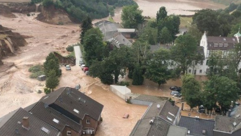 VIDEO/ Moti i keq 'pushton' Evropën! Gjermania dhe Franca përballen me përmbytje, mijëra persona pa energji elektrike