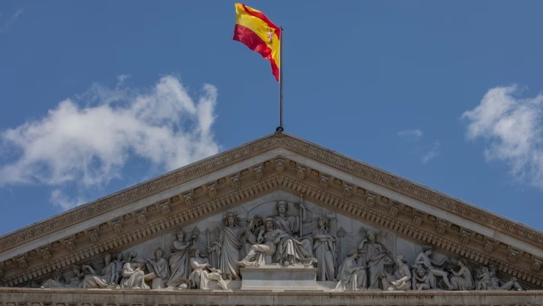 Partia katalanase  dorëzon në Parlament propozimin që Spanja të njohë pavarësinë e Kosovën