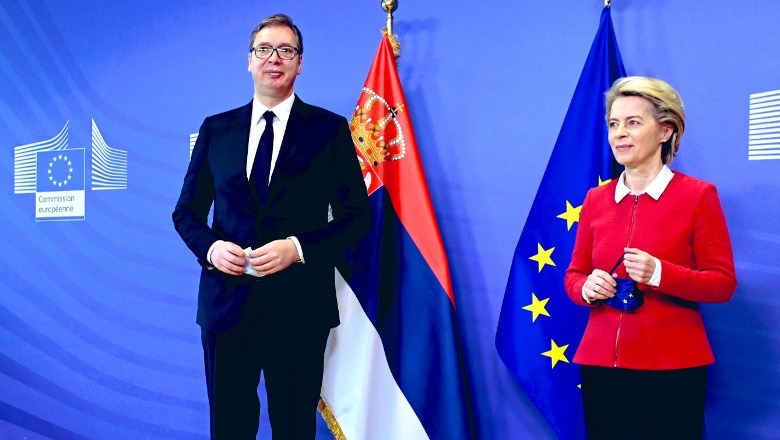 Krerët e komiteteve të BE-së thirrje Von der Leyen: Hetoni mashtrimin zgjedhor në Serbi