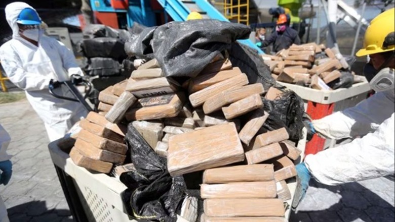 Ekuadori sekuestron dhe shkatërron mbi 20 ton kokainë