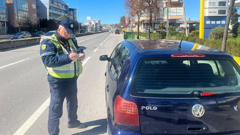 Shkelën rregullat e qarkullimit rrugor, 181 shoferë të gjobitur në Durrës! 6 në pranga
