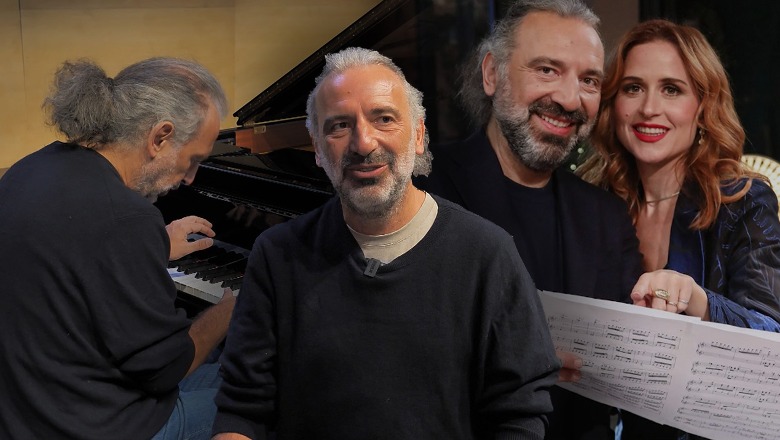 Intervista/ Ylli i muzikës italiane në Opera, Stefano Bollani: Ju rrëfej fillimet në jazz, punën me gjigandët e skenës dhe emisionin në Rai 3 me bashkëshorten