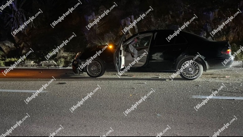 ‘Benzi’ përplas të rinjtë që po shtynin makinën në aksin Sarandë-Ksamil! Vdes 15-vjeçari, tjetri në spital