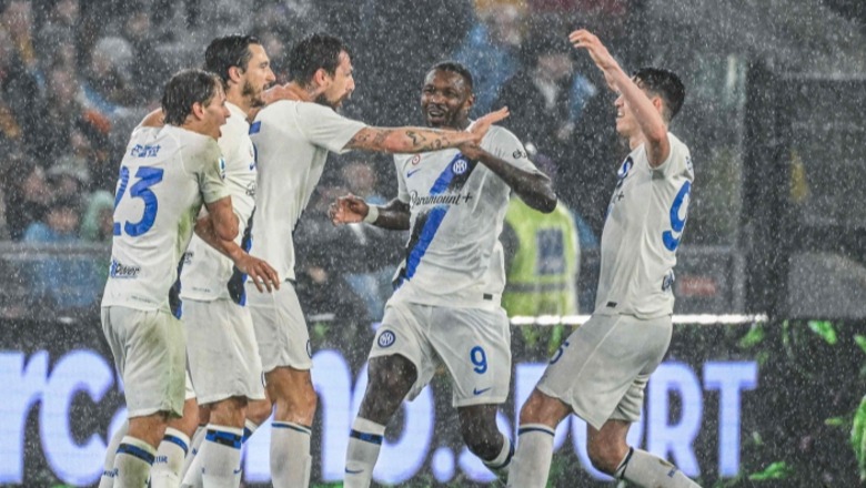 Interi 'përmbyt' 2-4 Romën në rebeshin e 'Olimpicos', zikaltërit vijojnë kryesimin e Serie A (VIDEO)