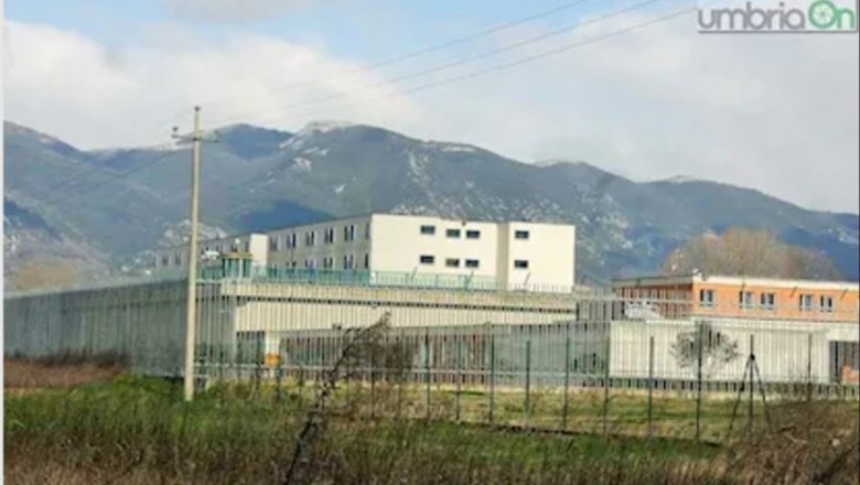 Itali/ Shqiptari i dënuar për dhunë në familje i jep fund jetës në qeli