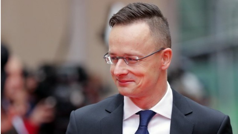 ‘BE të ndryshojë qasjen ndaj Serbisë’, ministri i Jashtëm hungarez: S'duhet ta kushtëzojë me normalizimin e marrëdhënieve me Kosovën
