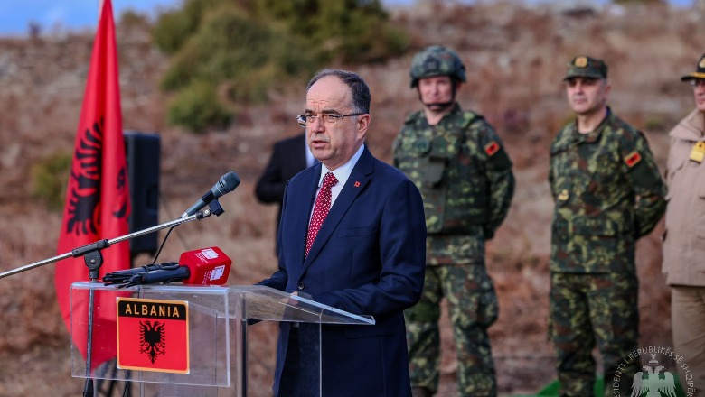 Presidenti Begaj në stërvitjen ‘Mbrojtja e Qëndrueshme’ në Pukë: Forcat e Armatosura, vija e parë e mbrojtjes dhe e garantimit të sigurisë