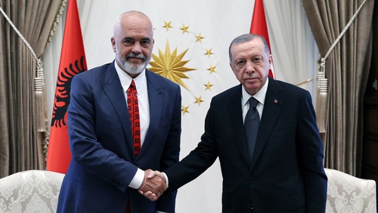 Kryeministri Edi Rama, udhëton nesër drejt Ankarasë, pritet firmosja e disa marrëveshjeve me Turqinë
