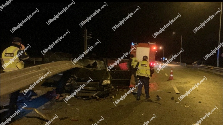 Makina përplaset me barrierën në aksin Milot-Morinë, vdes 21-vjeçari, plagoset pasagjeri! EMRAT