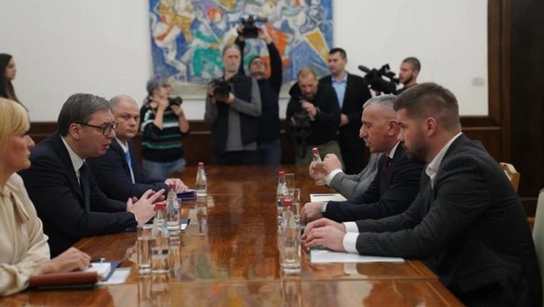 Serbi/ Shaip Kamberi takohet me presidentin Vuçiç: Shqiptarët nuk kërkojnë poste qeveritare por respektimin e të drejtave të tyre