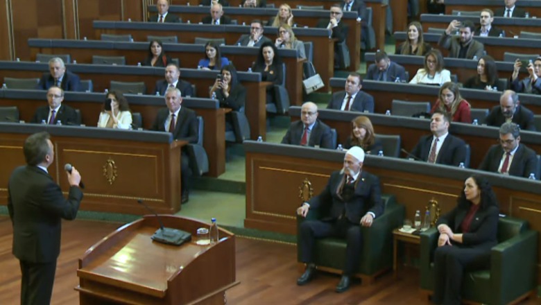 Kuvendi i Kosovës seancë për Epopenë e UÇK! Kurti: Adem Jashari, emri i lirisë sonë! Osmani: Na takon të shkruajmë kapitullin e ri të shtetit