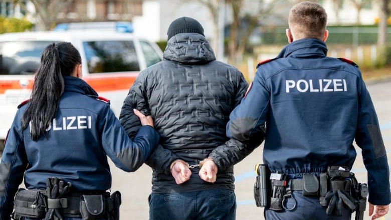 Arrestohen hajdutët shqiptarë në Austri! Bastisën 20 shtëpia dhe morën bizhuteri me vlerë 200 mijë euro