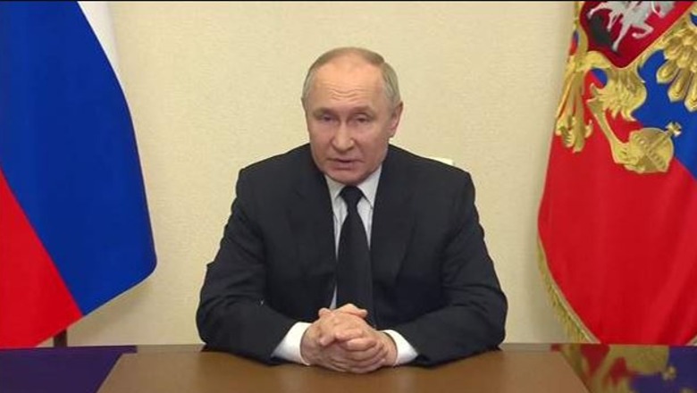 'Terroristët e sulmit në Moskë si nazistët'. Putin: Ukraina i kishte lënë 'dritare' të hapur për të kaluar kufirin