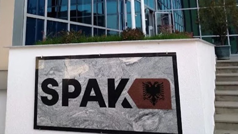 SPAK lëshon 9 urdhër-arreste, mes tyre 2 ish-zyrtarë të Bashkisë së Tiranës Mariglen Qato dhe Redi Molla