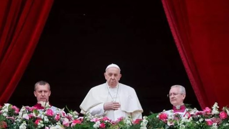 Fjalimi Urbi et Orbi i Papa Françeskut: Të mos lejojmë erërat e luftës të fryjnë në Evropë e Mesdhe! Paqja s'bëhet me armë! Mesazh dhe për Ballkanin Perëndimor
