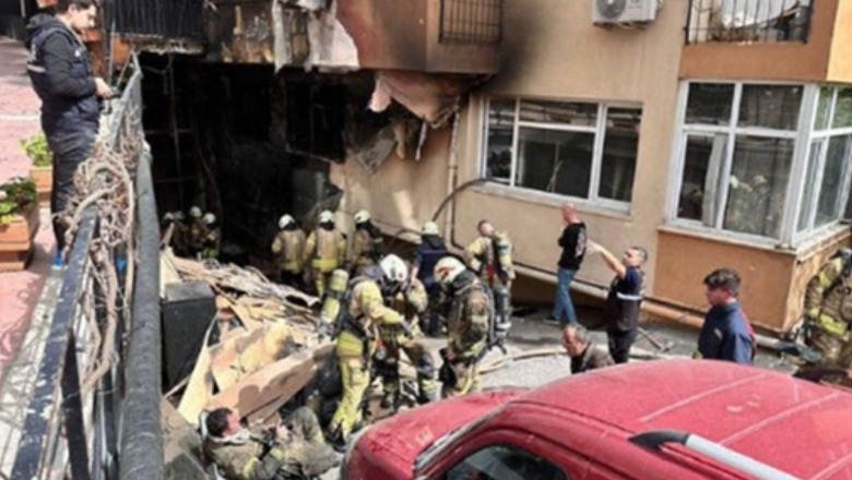 Turqi, zjarr në një pallat në qendër të Stambollit, deri tani 29 të vdekur