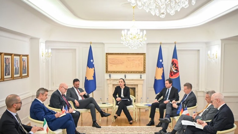 Ambasadorët e QUINT-it takohen me krerët e shtetit të Kosovës