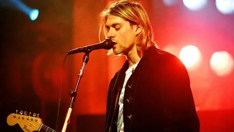 Kurt Cobain, 30 vjet nga vetëvrasja e rokerit amerikan