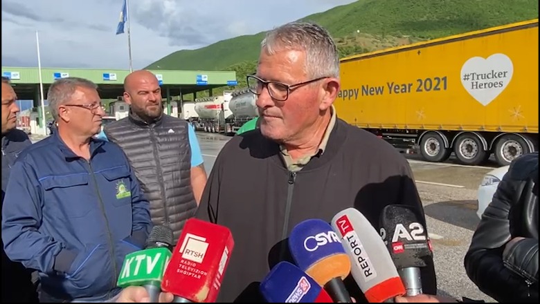 Skanimi i autobotëve me naftë në Morinë- Vërmicë, pas protestës së kamionëve, arrihet dakordësia 