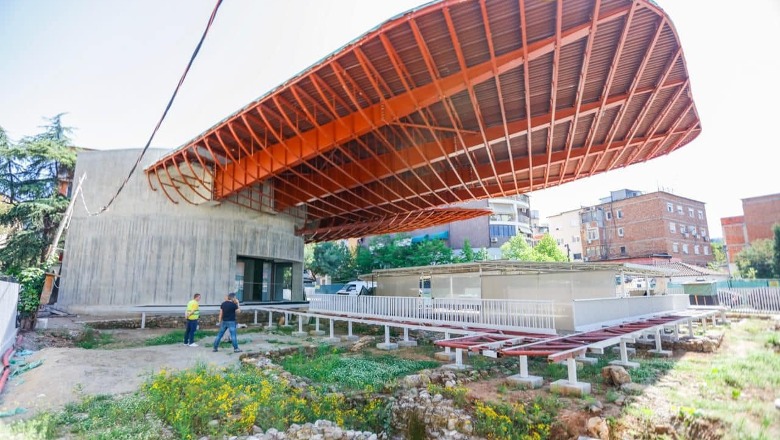 FOTOT/ Rama ndan pamjet nga kantieri i Mozaikut të Tiranës: Një tjetër stacion modern që do tërheqë turistët