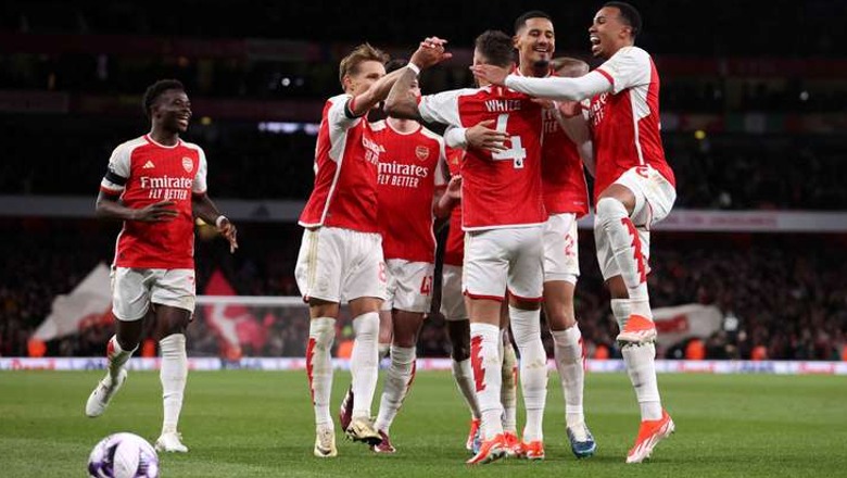 GOLAT/ Arsenali 'shuplakë' Chelseat, e shkërmoq 5-0 në Londër! 'Topçinjtë' në krye të Premier League