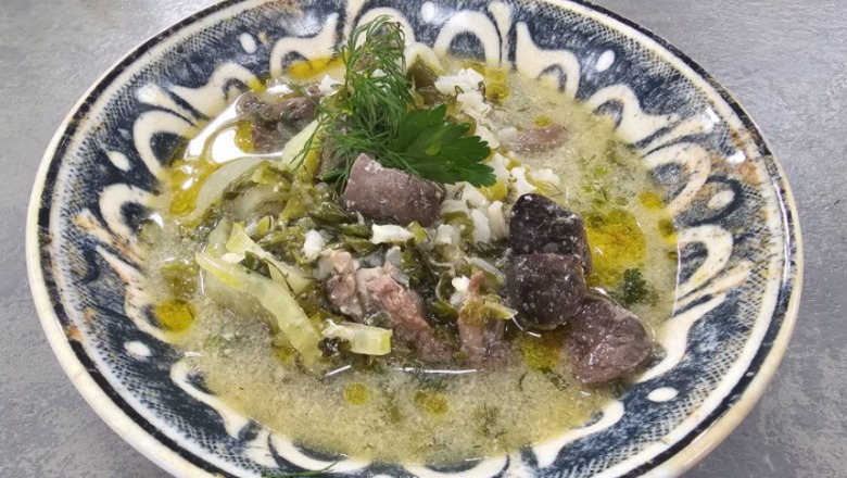 Supë magjerica nga zonja Albana / Një supë plot shije për tryezën tuaj të Pashkëve