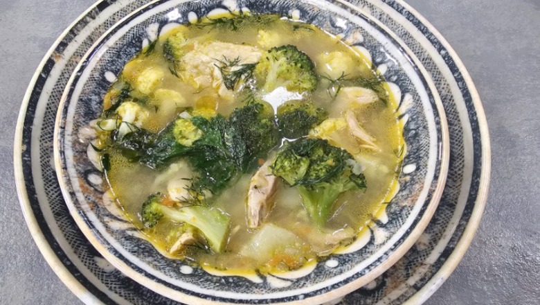 Supë brokoli me patate nga zonja Albana