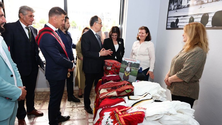 Presidenti Begaj viziton Mirditën për të promovuar turizmin