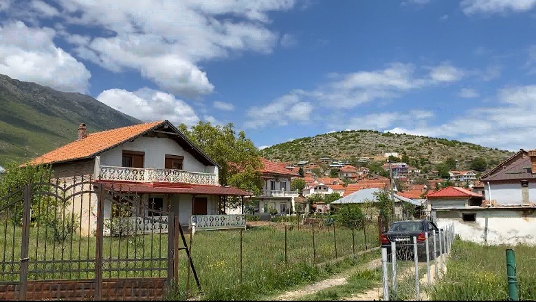 Turistët ‘mbushin’ Shqipërinë, por harrojnë Prespën, s’ka kapacitete pritëse! Operatorët: Infrastrukturë e dobët