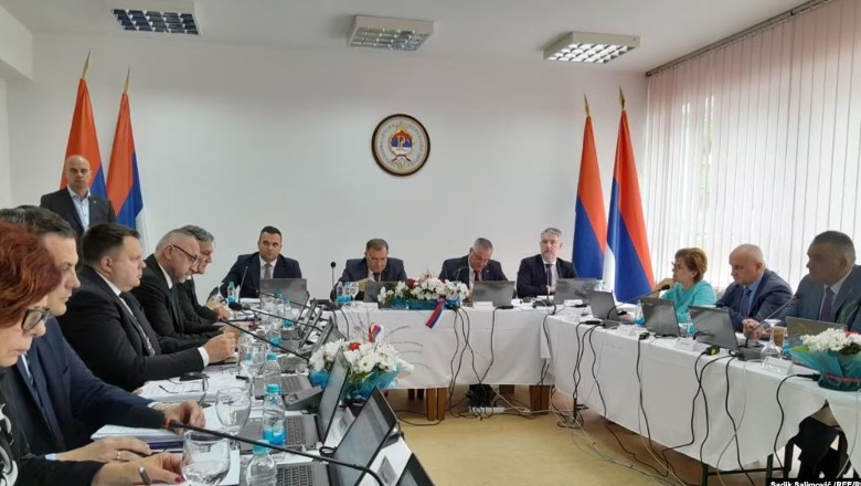 Republika Sërpska ofron marrëveshje për 'ndarje paqësore' në Bosnje dhe Hercegovinë