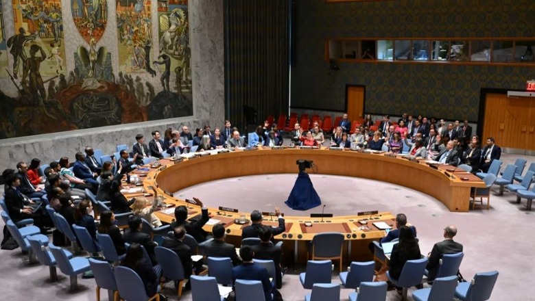 Këshilli i Sigurimit miraton një rezolutë për armëpushimin që synon t'i japë fund luftës Izrael-Hamas në Gaza