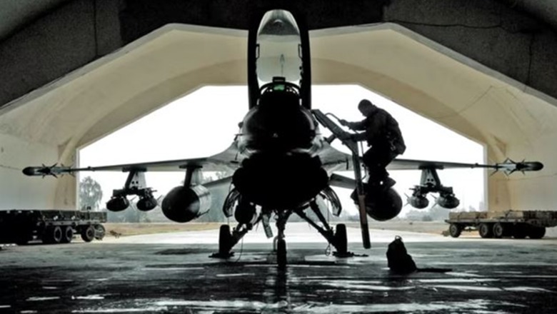 'Nepërkat fluturuese', çfarë ndikimi do të kenë aeroplanët F-16 në luftën kundër Rusisë?
