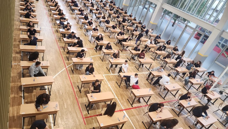 Sot provimi i 3 i Maturës Shtetërore, rreth 28 mijë maturantë testohen në lëndën e Matematikës