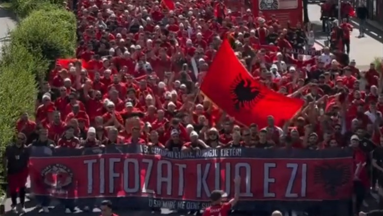 VIDEO/ Sot ndeshja me Kroacinë, spektakël në Hamburg! Shihni marshimin e shqiptarëve 