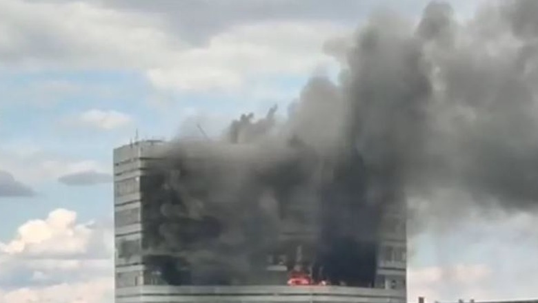 Rusi/ Zjarr në një ndërtesë afër Moskës, 8 të vdekur