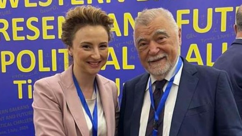 Forumi për Ballkanin, ish-presidenti i Kroacisë nga Tirana: Zgjidhje paqësore për luftën në Ukrainë, Europa të jetë e bashkuar