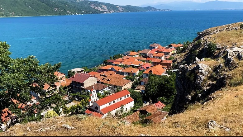 Ohri, kjo pasuri e mbrojtur nga UNESCO kërkon më shumë lehtësira për lëvizjen e turistëve në kufirin Shqipëri-Maqedonia e Veriut