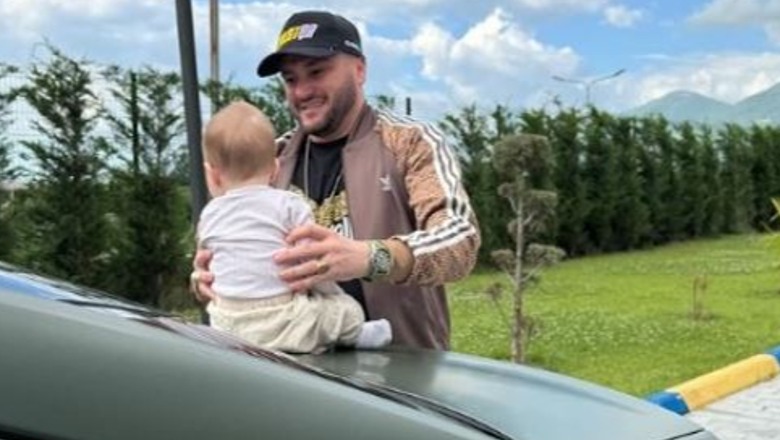 Bes Kallaku publikon foton e rrallë me të birin
