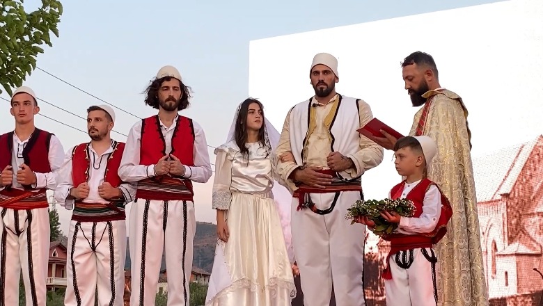 Vau i Dejës/ Inskenohet dasma e Skënderbeut në kishën e Shën Mërisë! Eventi me angazhimin e shqiptarëve në Austri