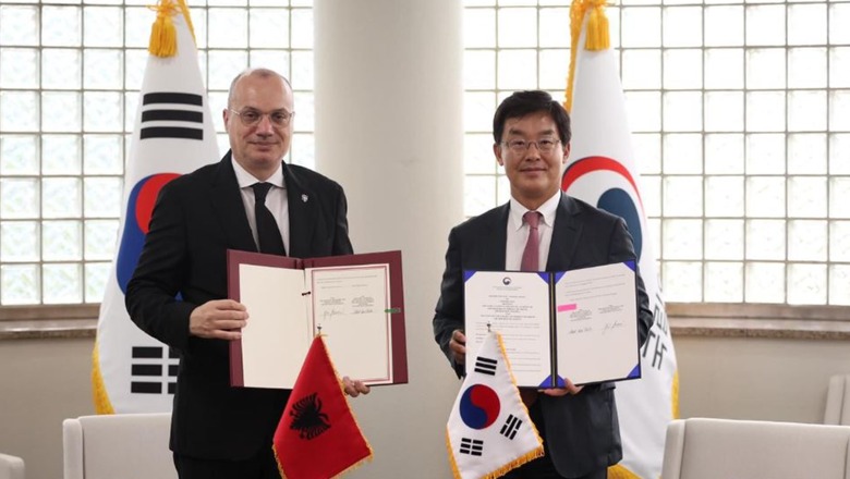 Ministri Hasani me të rinjtë diplomatë në Seul: Bashkë mund të bëjmë më shumë për të ardhmen
