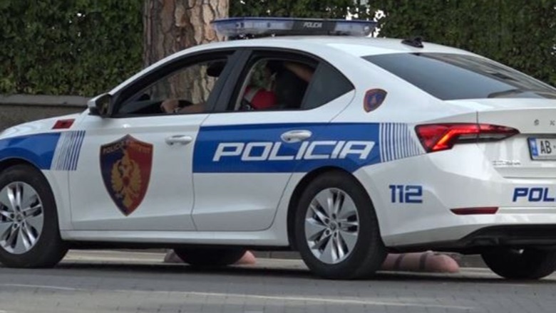 Kukës/ Po drejtonte automjetin, pasqyra e makinës së punonjësit të policisë kap 11 vjeçarin! Fëmija dërgohet në spital