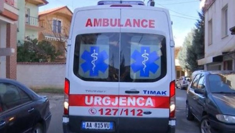 Ishte duke punuar në një kasolle pranë banesës, 65-vjeçarin e zë korrenti dhe ndërron jetë