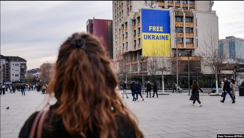 Qeveria e Kosovës vendos të strehojë më shumë gazetarë ukrainas