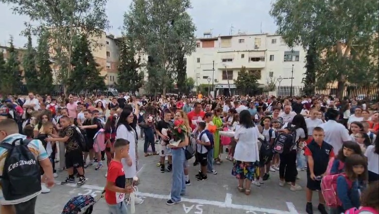 Durrës/ Rindërtohen shkollat e dëmtuara nga tërmeti! Mësim me turne vetëm gjimnazistët e ‘Gjergj Kastriotit’