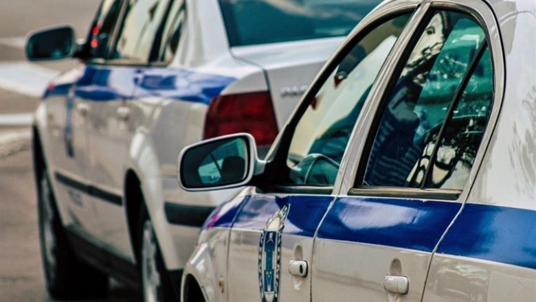 Plagosi me thikë bashkatdhetarin në Kretë, dorëzohet në polici shqiptari