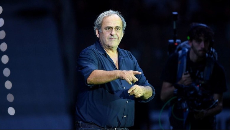 Michel Platini jep propozimin revolucionar: Futbolli të luhet me 10 lojtarë, jo më me 11